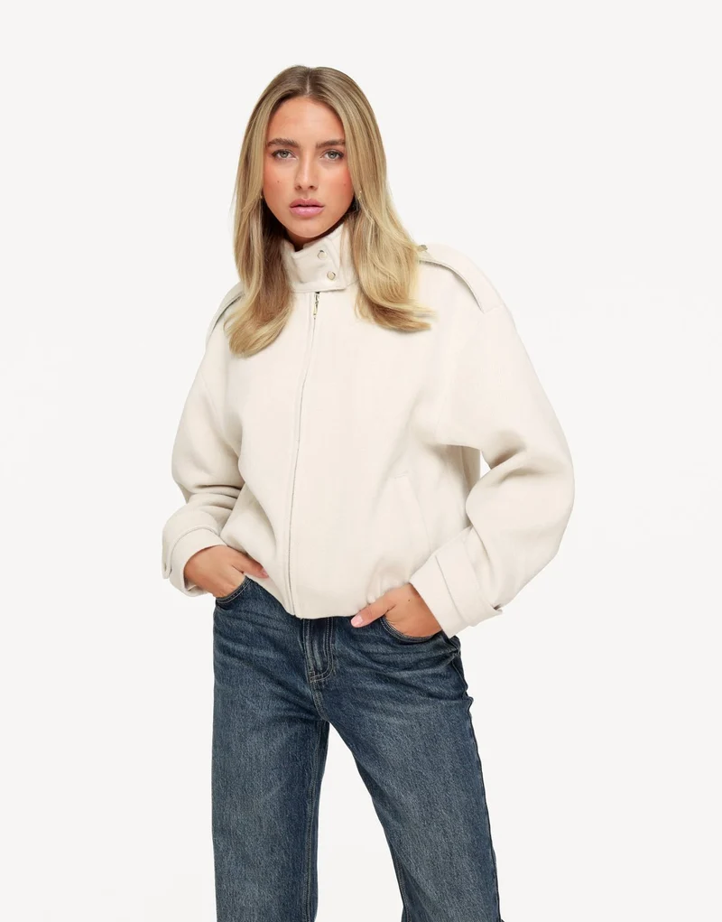 Creme Puffy Mouw Details Elastische Onderkant - Jas