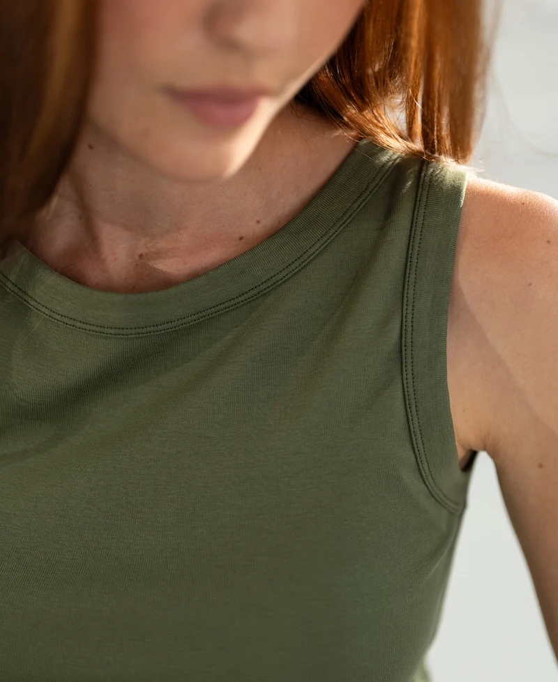 Luxe & soft boothals top LE LYS Olijfgroen