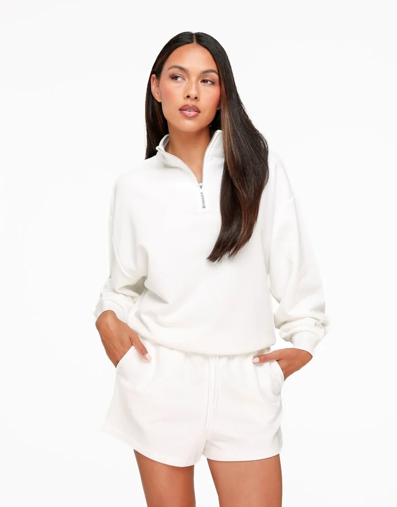 Creme Hoge Kraag The Sport Edit - Sweater