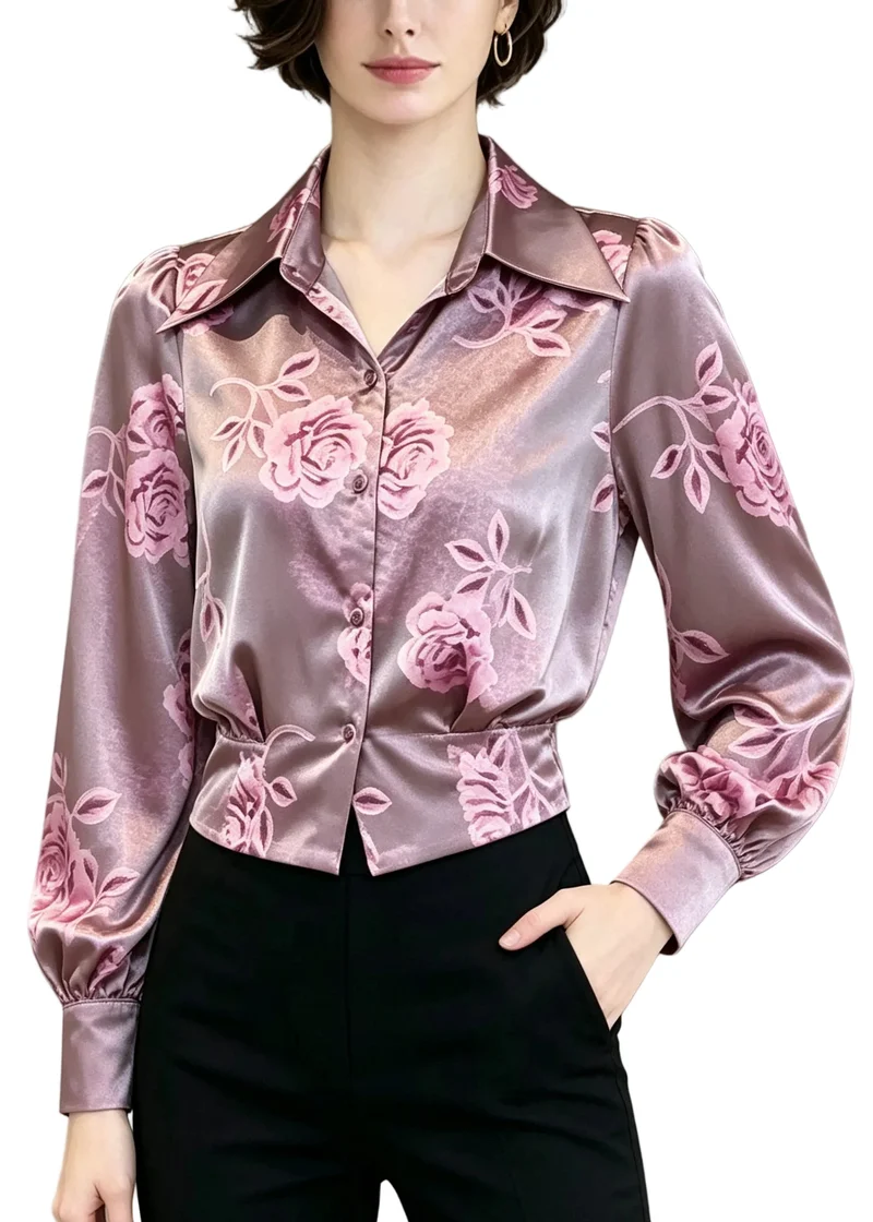 Dames Top Met Peter Pan Kraag En Print