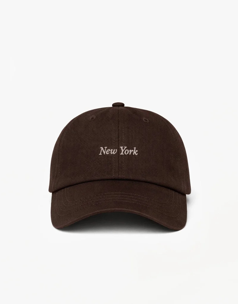 Donkerbruine New York - Pet