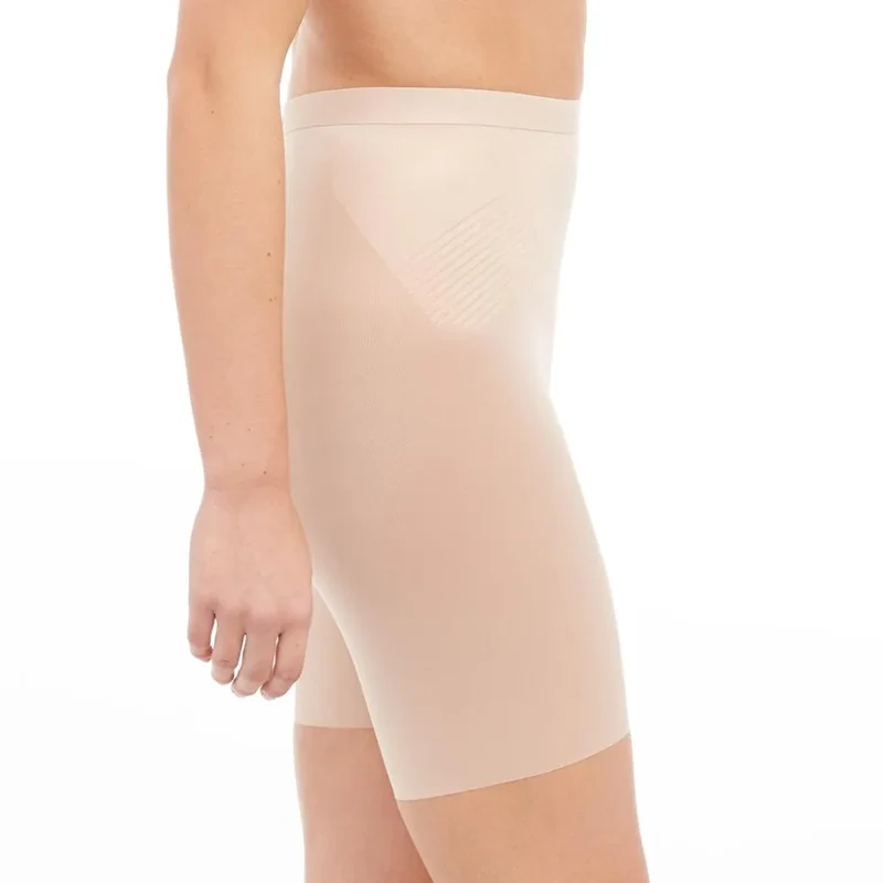 Thinstincts 2.0 - Mid-Thigh Short 10234R