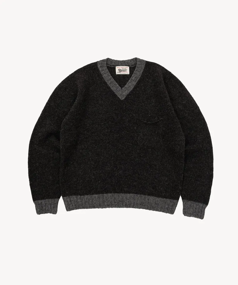 THE V-NECK SHETLAND