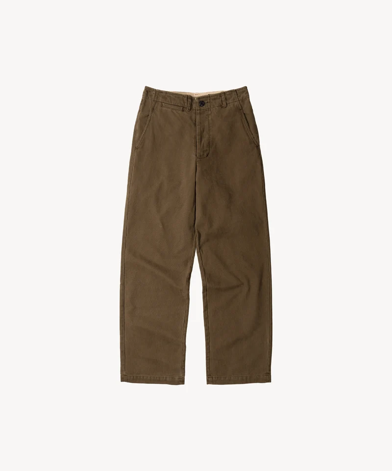 THE UNIFORM CHINO PANTS