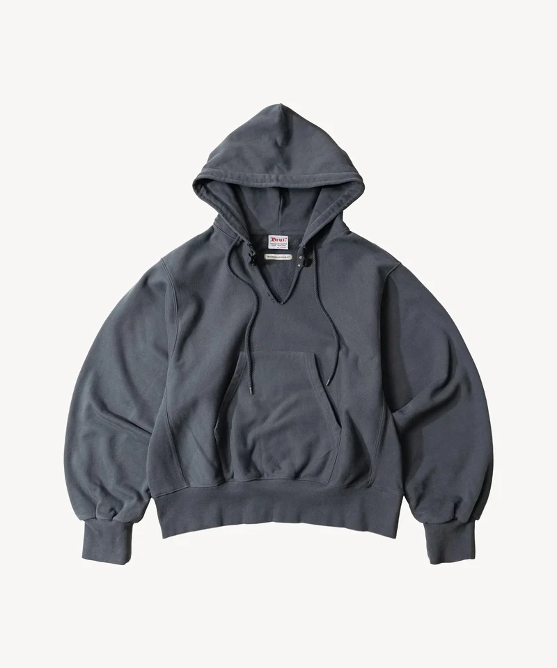 THE SAILING HOODIE
