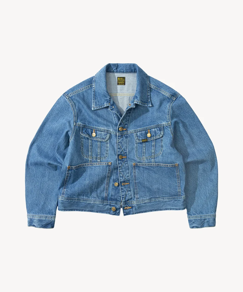 THE RIVET TRUCKER JACKET