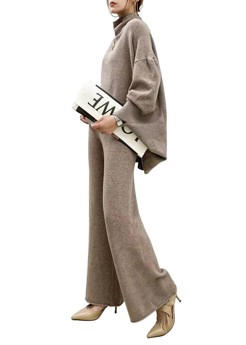 Dames Tweedelige Set Camel Kleurige Trui en Broek met Wijde Pijpen