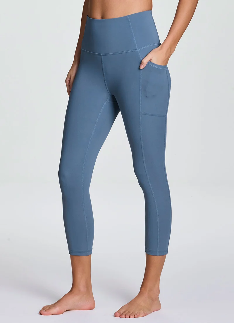 Tech Flex Ultra Hold Capri