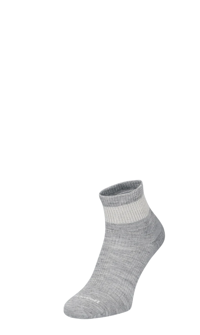 Plantar Relief Quarter Heren Hielspoor Sokken Klasse 2 Light Grey